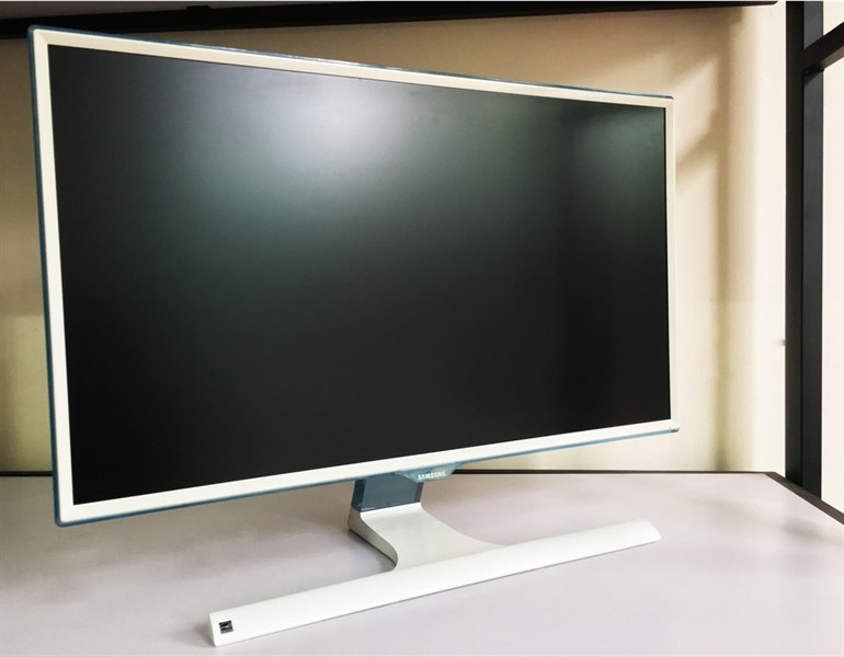 MÀN HÌNH SAMSUNG 32" PHẲNG CŨ