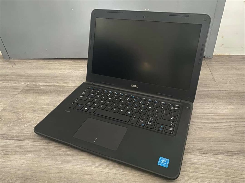 Laptop Dell 3380 I3 6006U/4gb/128g/13.3in