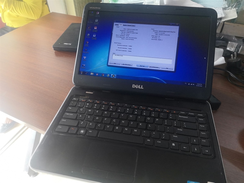 Laptop Dell Vostro 1450 (i5 2430/2Gb/SSd 128g/14")