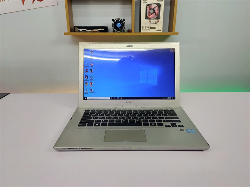 Laptop Sony Vaio SVT141190X (Core i5 3317U, Ram 4G, HDD 500G, màn hình 14")