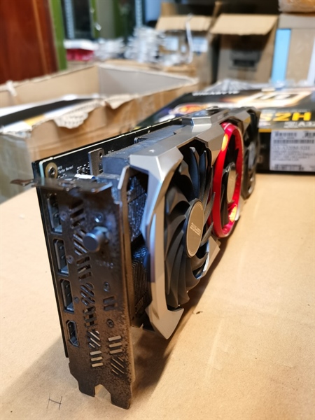 Vga RTX 3060 Colorrful igame12GB 3Fan 2nd