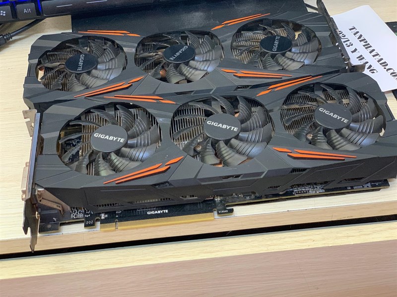 VGA GIGABYTE GTX 1080 8G