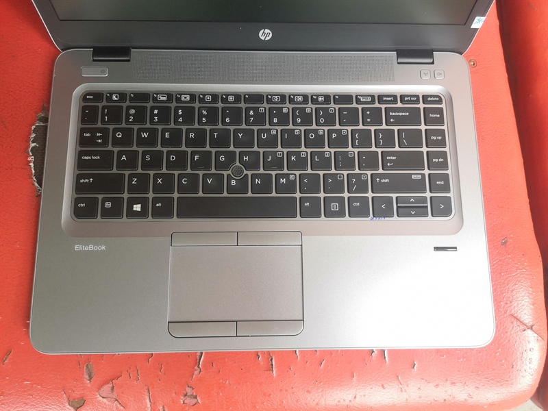 Hp Elitebook 840 G3 Core i7 6600U / 8GB / SSD 240GB