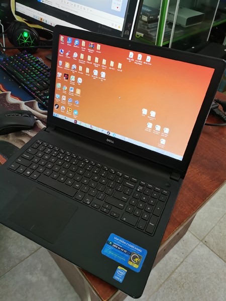 Laptop Dell Inspiron 3558 i3 5005U/4GB/SSD128