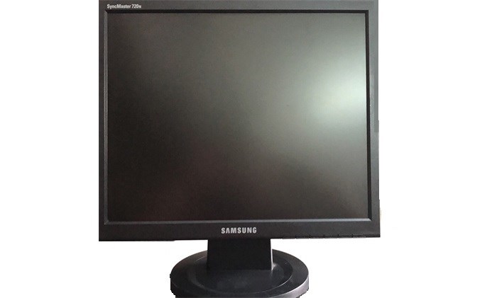 MÀN HÌNH SAMSUNG 17'' VUÔNG