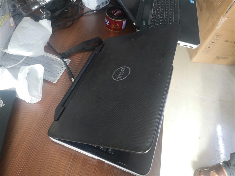 Laptop Dell Vostro 1450 (i5 2430/2Gb/SSd 128g/14")