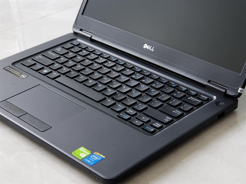 LAPTOP DELL E5490 I5 8250U, RAM 8GB,SSD M2 256G, MÀN HÌNH 14