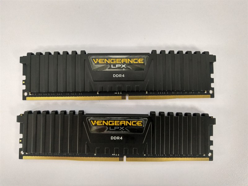 BỘ KIT CORSAIR VENGEANCE® LPX 32GB (2 X 16GB) DDR4 DRAM 3200MHZ