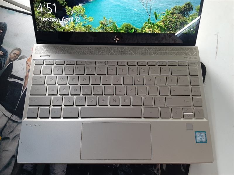 Laptop HP ENVY 13aq0026TU, Core I5-8265U, Ram 8G, SSD 256Gb, Gold, 13.3" FHD