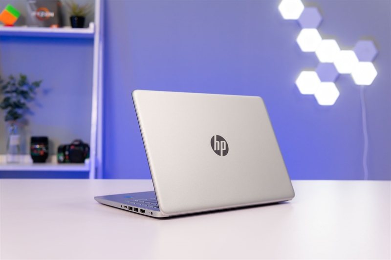 Laptop HP 14-dq2055WM (I3 1115G4, Intel UHD Graphics, Ram 4G, SSD 256G, Win10, 14.0”FHD (Bạc))
