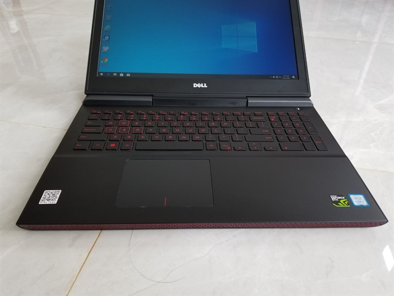 laptop Dell 7566 i5 6300H , 8g ram , sd 128g + hd 500g , GTX960M