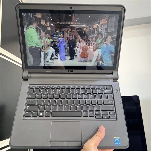 Laptop Dell E3350 i3/ 5005U / 4 / 128 / 13.3” cảm ứng