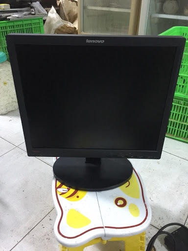 Màn Hình Lenovo 19" Vuông Cũ