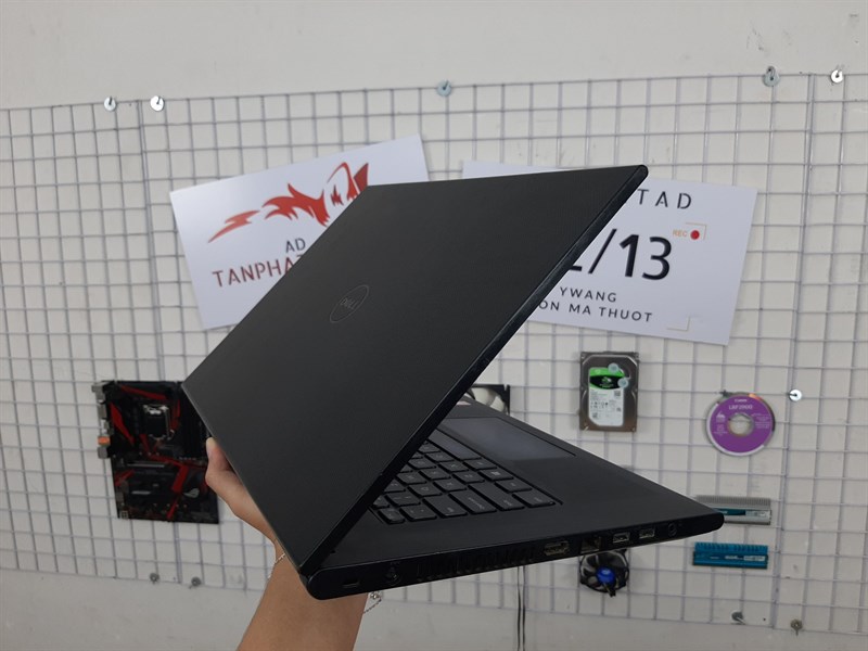 LAPTOP DELL INSPIRON 3443 (I7 5500U, RAM 4GB, SSD 240G, HDD 500G, VGA RỜI GT840)