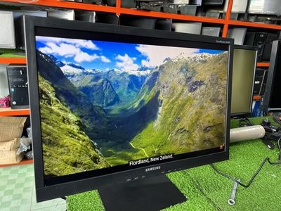 MÀN HÌNH COOCA 22in WIDE LED NEW BT - Cái