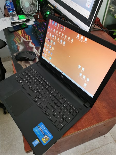 Laptop Dell Inspiron 3558 i3 5005U/4GB/SSD128