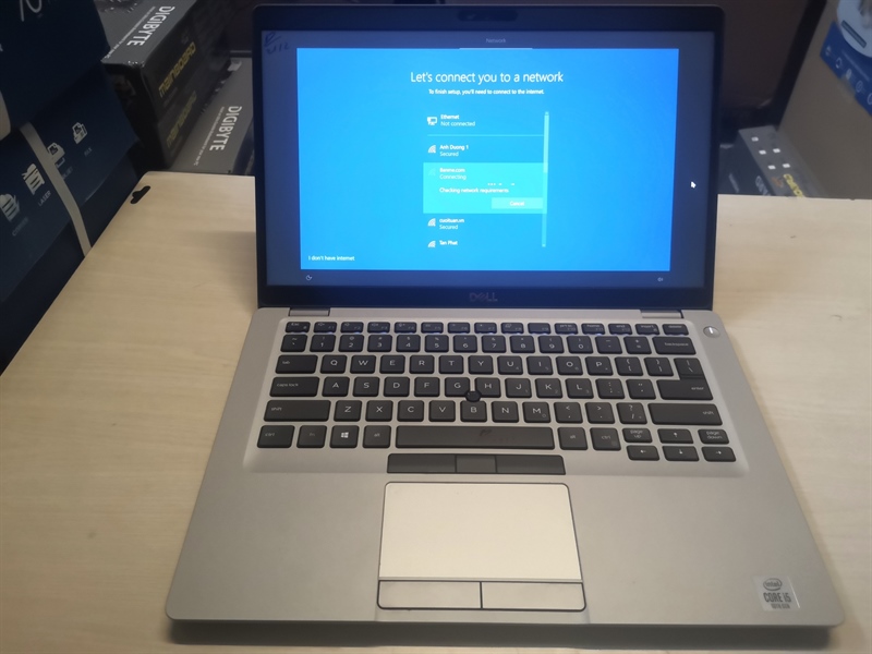 Laptop Dell Latitude 5410, Core i5 10310U, RAM 16 GB, SSD NVME 256 GB