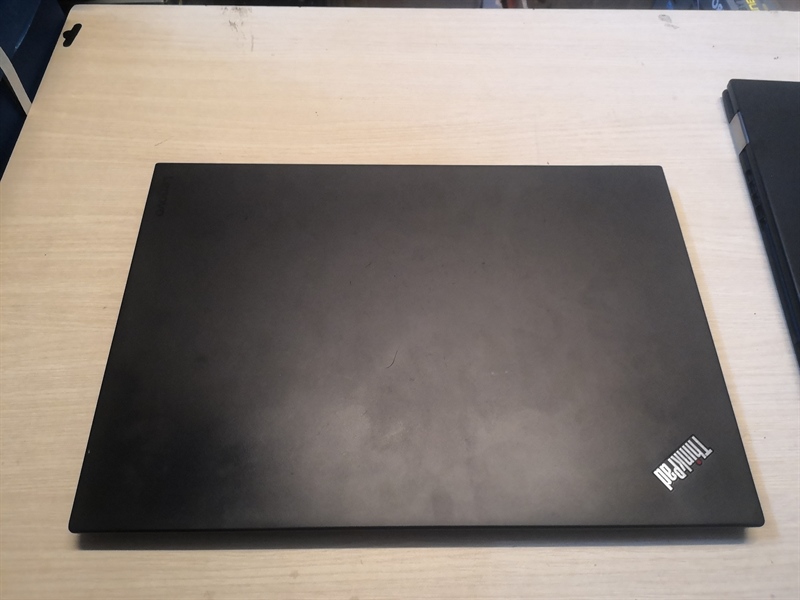 Laptop Lenovo THINKPAD X1 CARBON GEN 4 I5 6300U 8G SSD 256G FHD