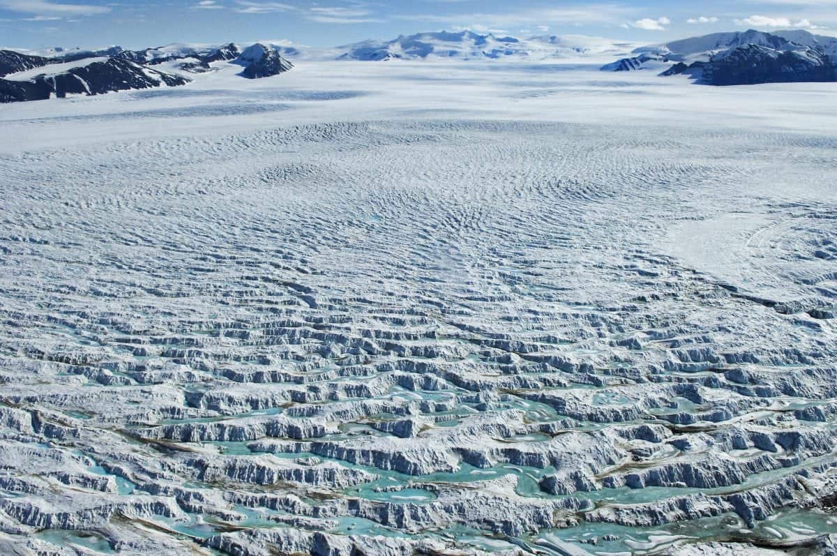 Collapse of Antarctic ice shelves 'would raise global sea levels by an