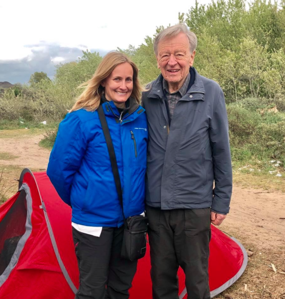 Clare Moseley with Lord Dubs in Calais (c) Care 4 Calais