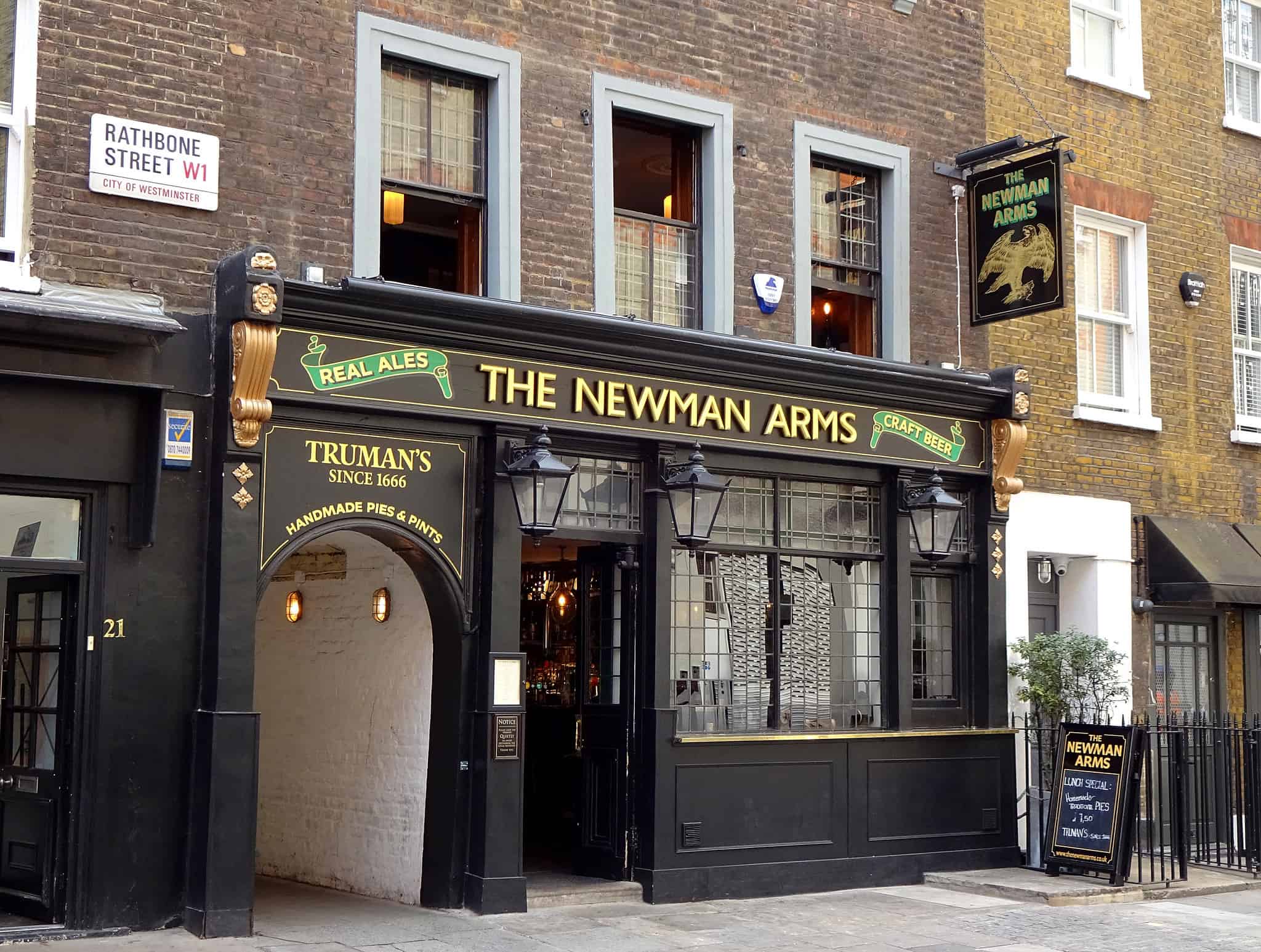 The Newman Arms, best pubs in central London | Photo: Kake / Flickr