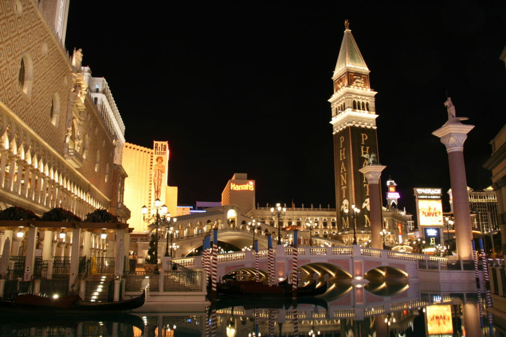 Las Vegas Sands - Wikipedia