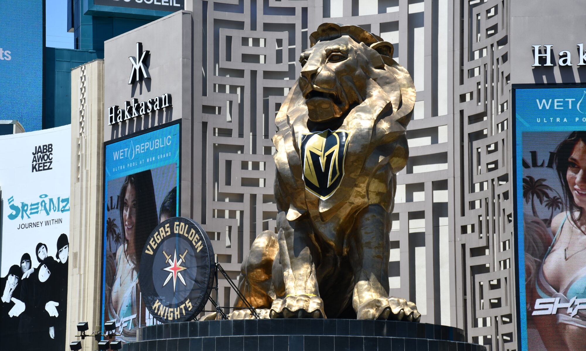 The Abandoned History of Wet 'n Wild Las Vegas: Closed for No