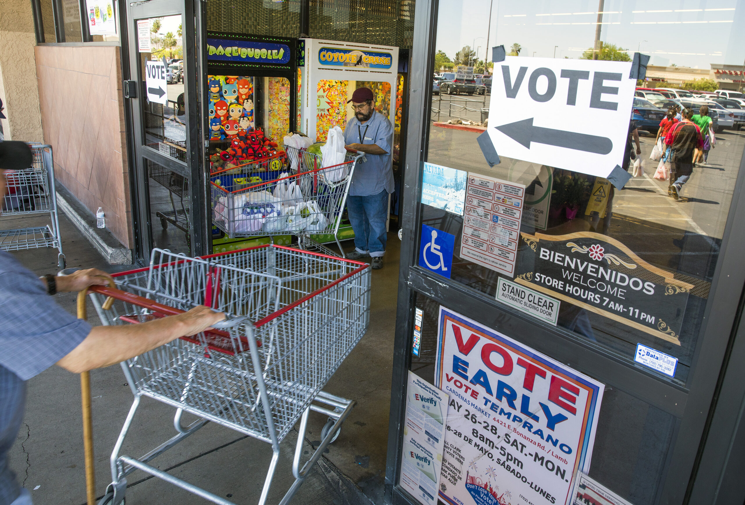 Sign showing where to vote