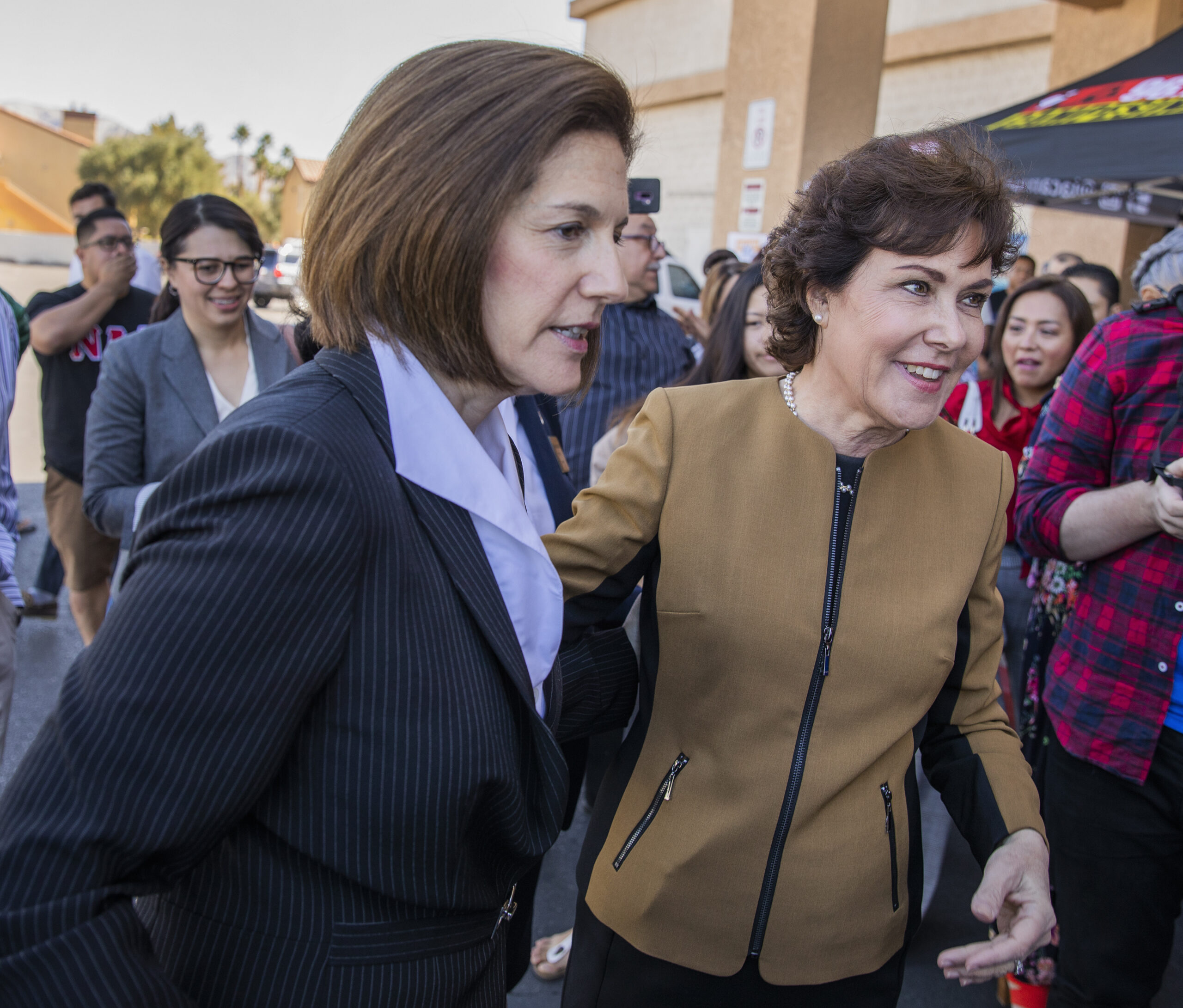 Catherine Cortez Masto, left, (D-Nev.) and Congresswoman Jacky Rosen