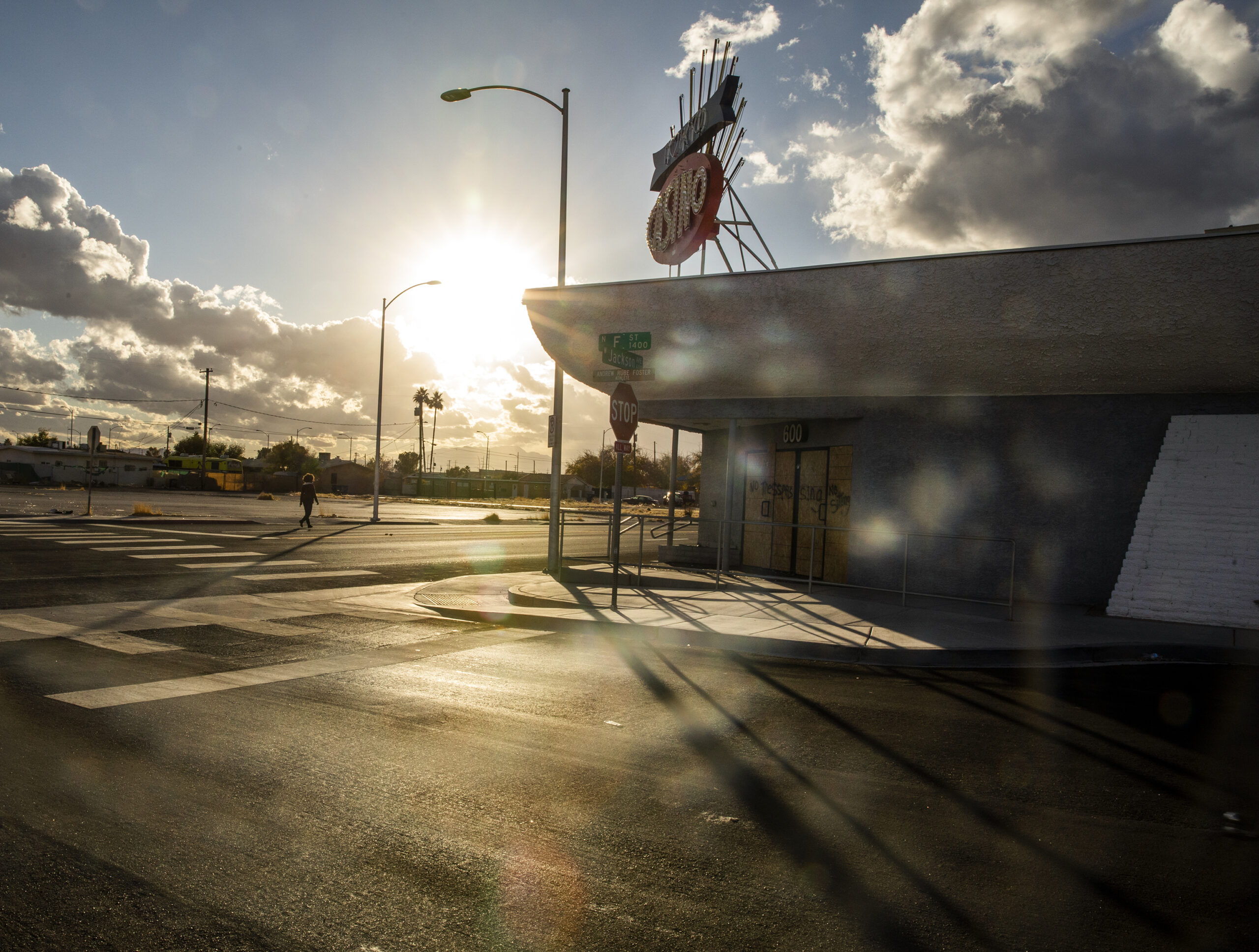 Fabled Las Vegas casino closes after 60 years