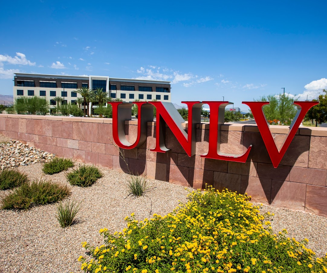 UNLV outlaws smoking on campus after more than a decade of trying – The Nevada Independent