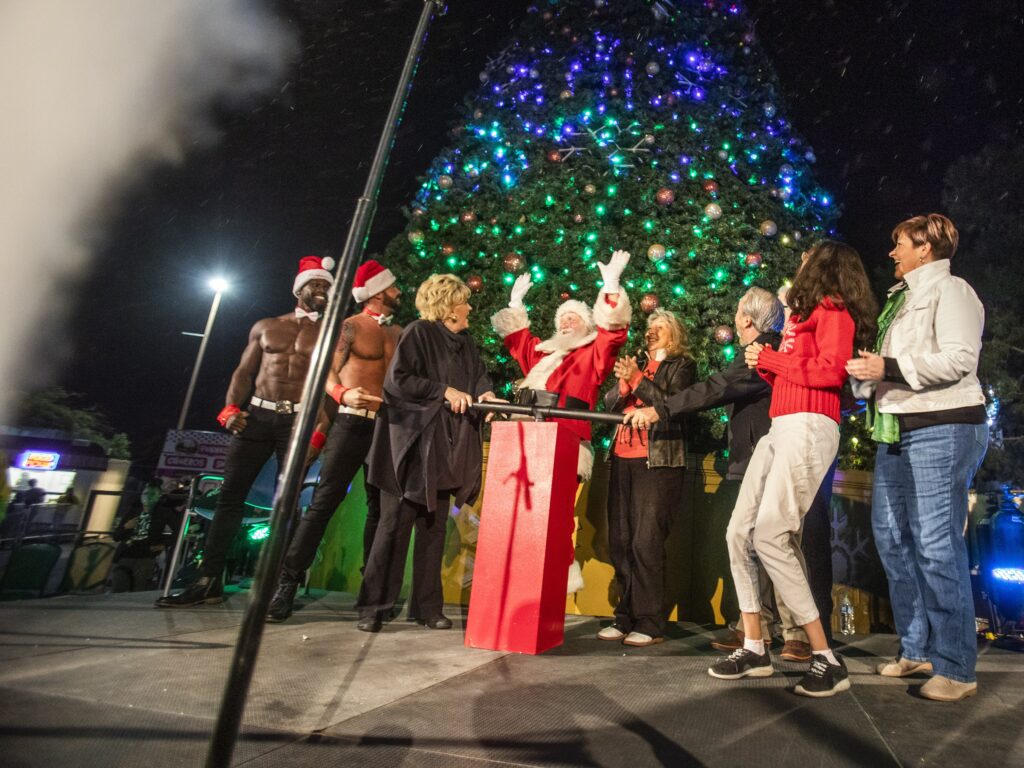 PHOTOS: Magical Forest lights holiday season Independent Nevada Vegas Las in The - up