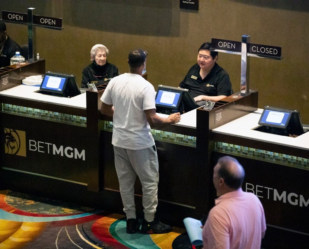 BetMGM to open sportsbook inside Great American Ball Park