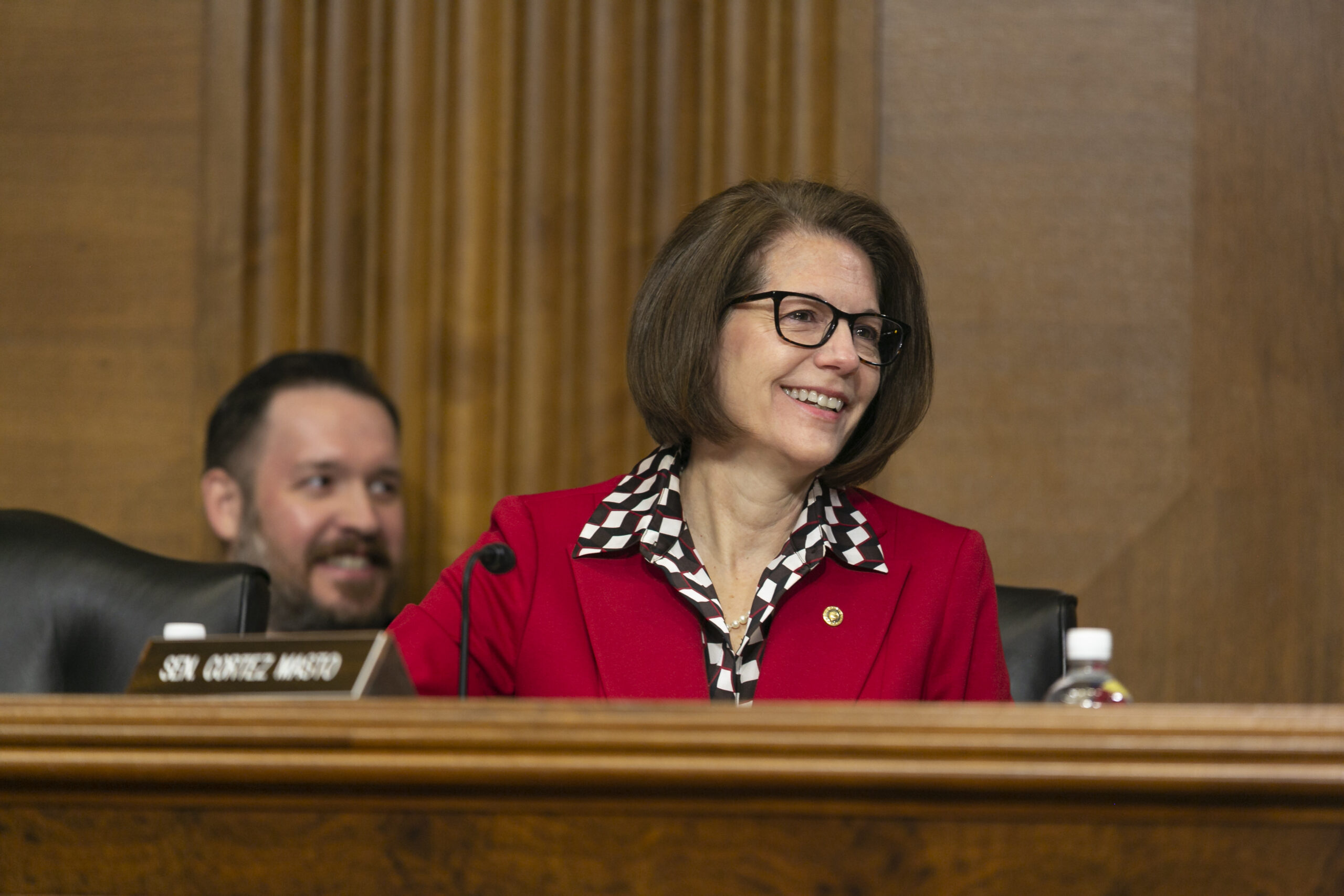 Poll Cortez Masto leads Laxalt for Nevada Senate; ominous signs over