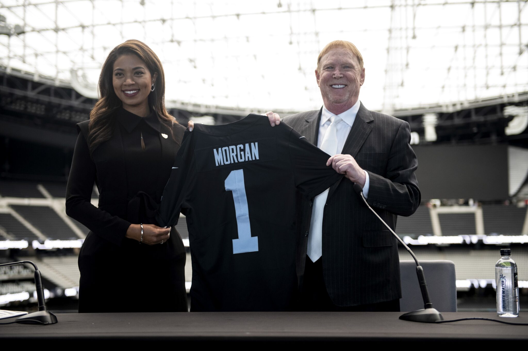 Mark Davis rejects Raiders-Athletics partnership, Kats, Entertainment