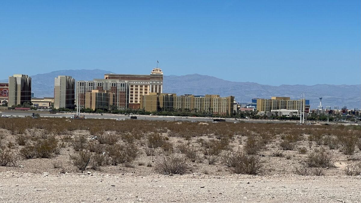 A 125-acre future hotel-casino site owned by Red Rock Resorts at Cactus Avenue and Las Vegas Boulevard is a mile south from the South Point Hotel & Casino. The site is seen on seen on Thursday, July 13, 2023. (Howard Stutz/The Nevada Independent)