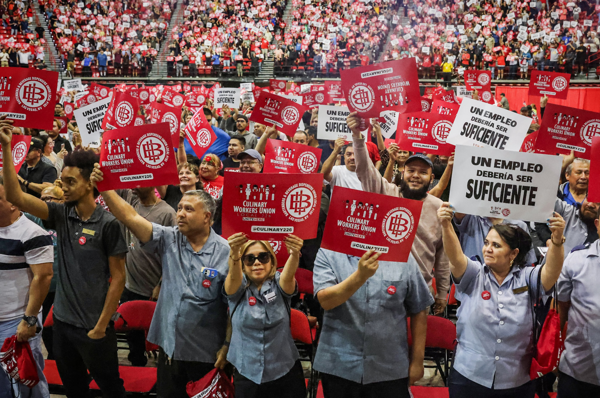 Thousands of Las Vegas workers to picket MGM, Caesars casinos