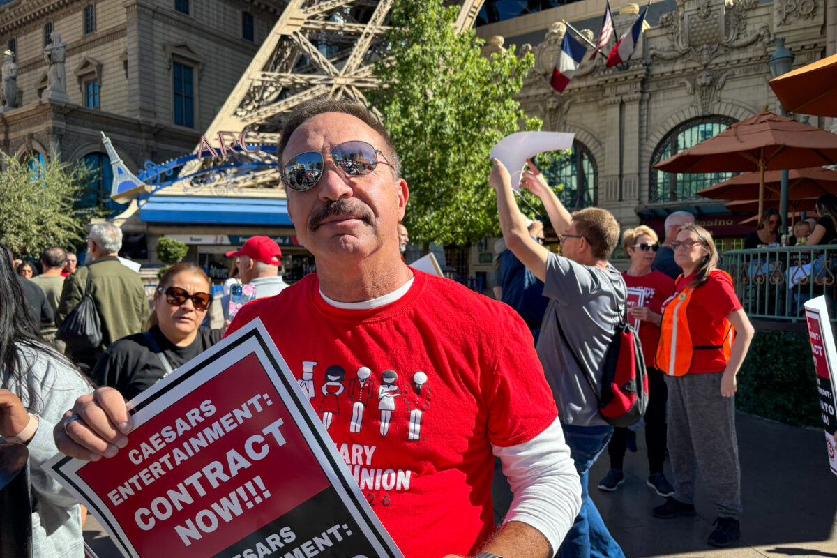 Thousands of Las Vegas workers to picket MGM, Caesars casinos