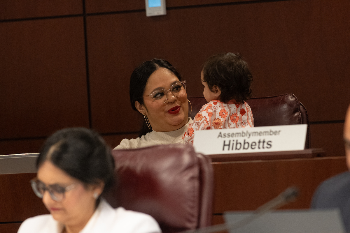 Assm. Cecelia González (D-Las Vegas) with her daughter Itsara inside the Legislature in Carson City.