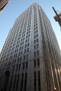 San Francisco building with Yelp headquarters - by Caroline Culler - PacBell_Building,_northeast_corner