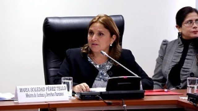 01 Ministra Minjus Congreso