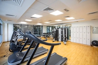 Fitness center reputation management with member feedback