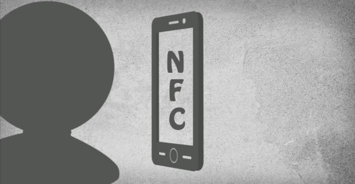 흔히들 부르는 휴대폰의 NFC 기능이죠!