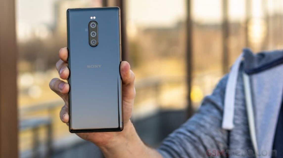 Xperia 1 본체 및 후면 카메라