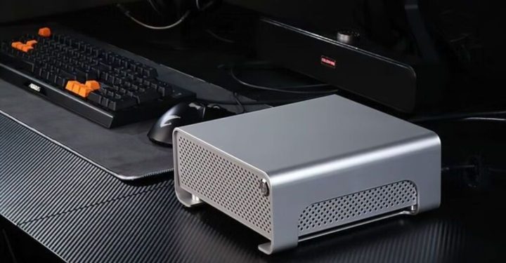 最新のギガバイト ミニ PC: Metal Gear Plus ITX!