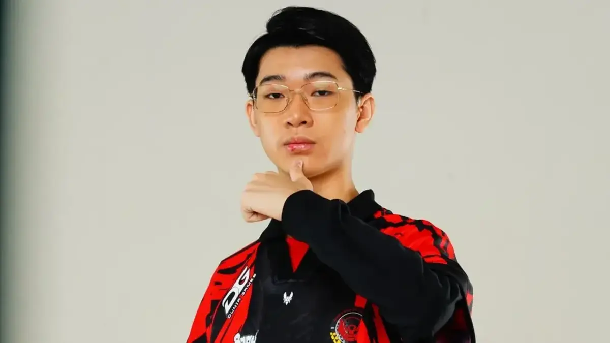 BTR Gold Lane 车手 Clivee 的完整个人资料和简历