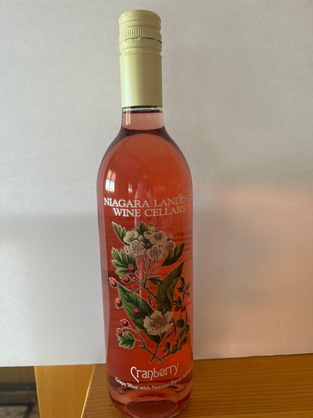 Niagara Landing Raspberry Rosebud Sweet Red / 750 ml - Marketview Liquor