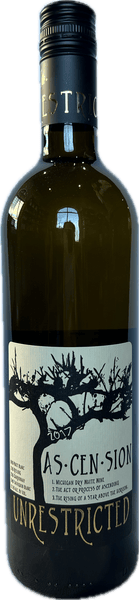 Strawberry Rhubarb | Mackinaw Trail Winery | Cider | Vinoshipper