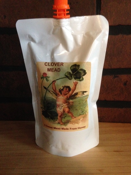 Clover Mead 750ml pouch