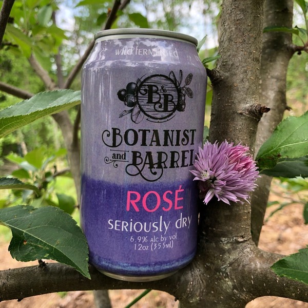 2022 Seriously Dry Rose cider 4pk Cans